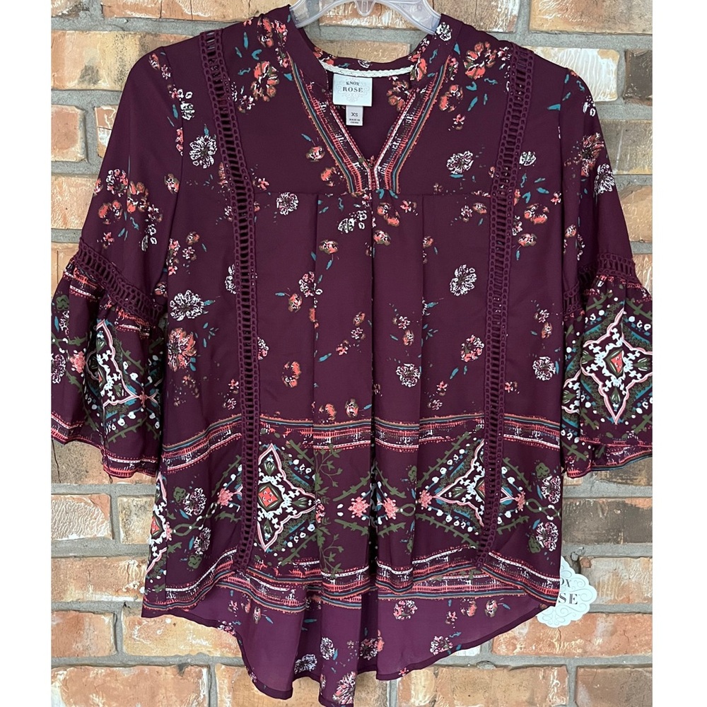 Knox Rose Women’s Flowy Boho Bell Sleeve V-Neck Peasant Top Size XS
